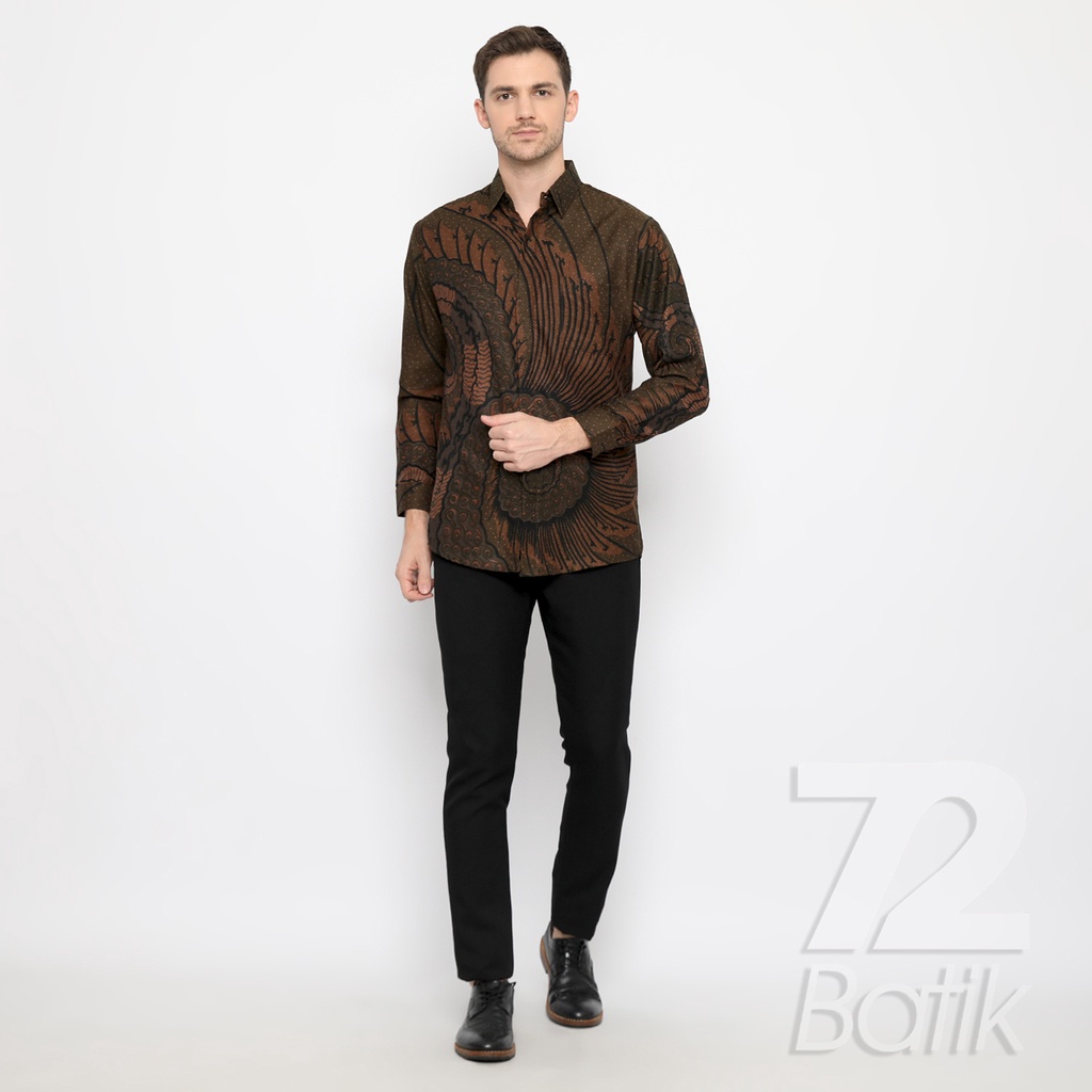 KEMEJA BATIK PRIA LENGAN PANJANG Kemeja Dobby Slimfit Motif Tentaken Warna Hijau Alam Coklat 722556 Cap 72 Baju Kemeja Atasan Pakaian Setelan Batik Pria Cowok Laki Laki Remaja Keluarga Kantor Lengan Panjang Modern Slimfit Slim Fit Premium Kekinian