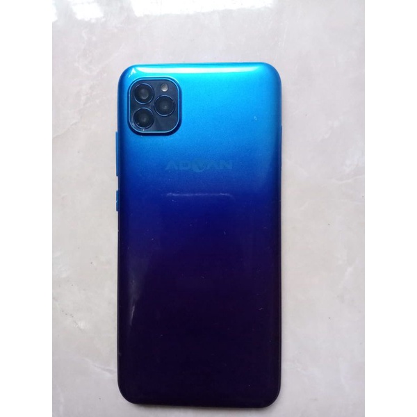 HP advan ungu (kondisi mati total)