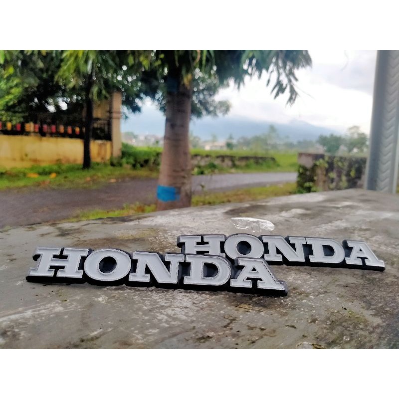 Emblem tangki Honda CB 125 Logo tangki Honda CB 125 logo tangki sultan part