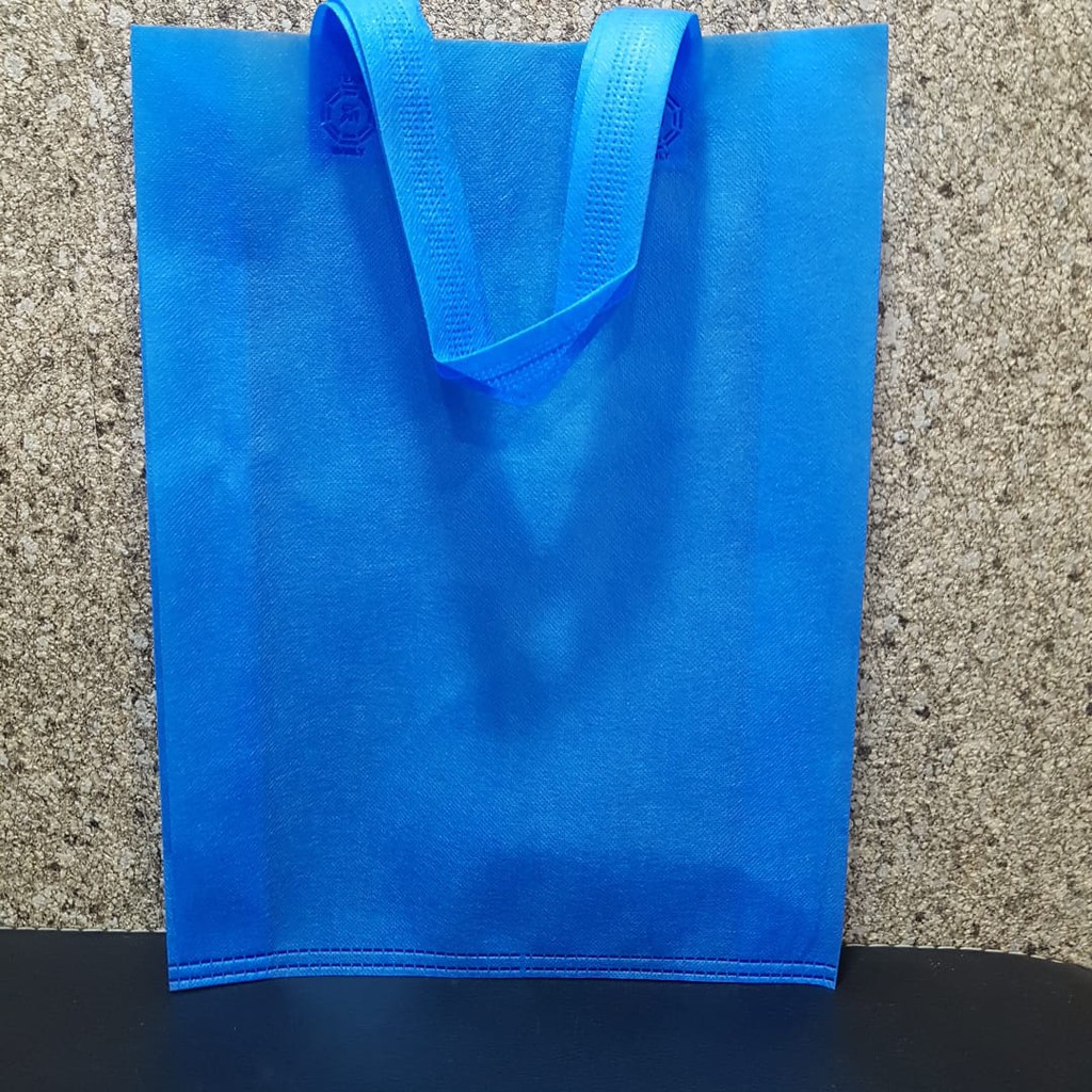 

Grosir Termurah 1 Lusin (12 Pcs) Tas Press JinJing Spundbond Size 40 * 30 Cm Cantik
