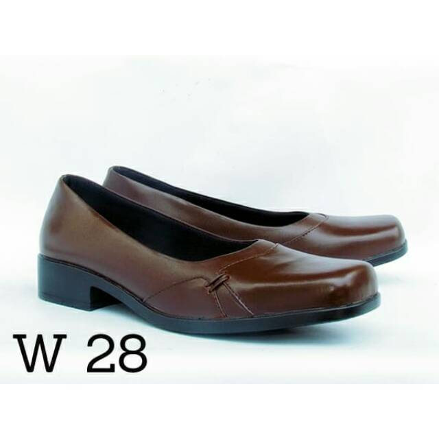 Sepatu wanita formal Kulit Asli Magetan