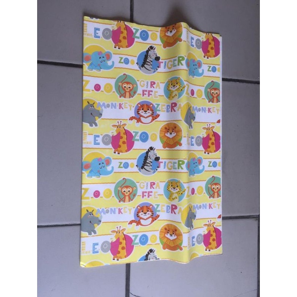 

Kertas kado