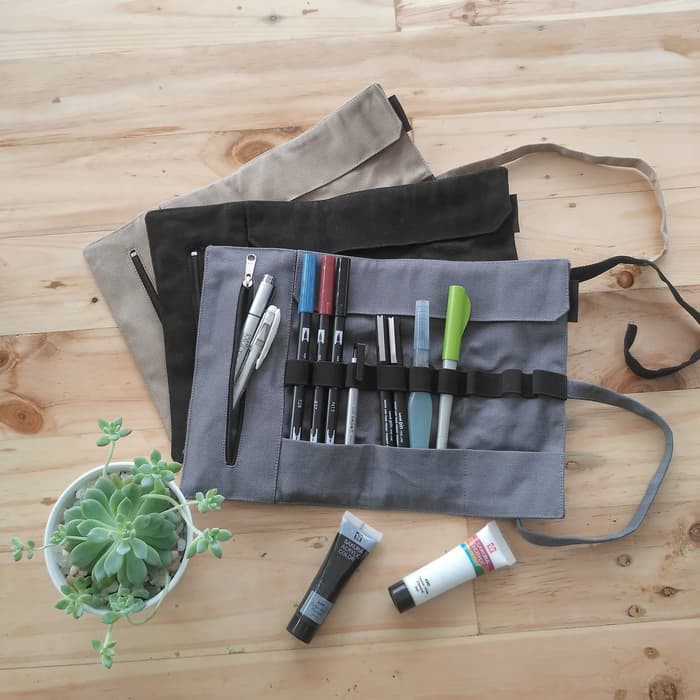 

JUAL HELLO SUNDAY REGULAR SERIES ROLL PENCIL CASE - GREY