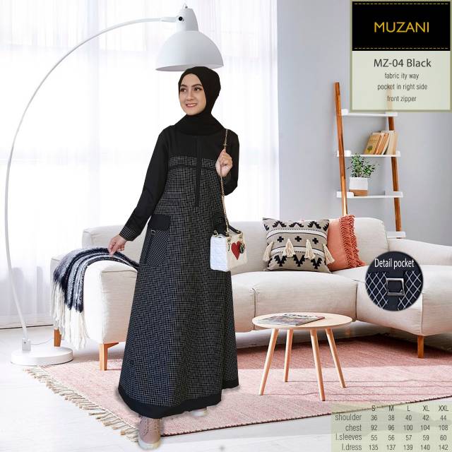 MZ 04 Gamis Muzani Hitam BW