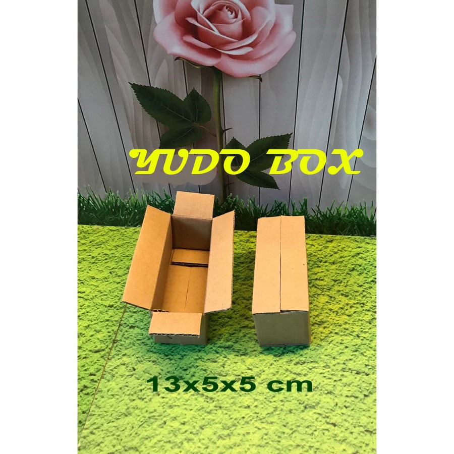 

Kardus karton uk. 13x5x6 cm Kotak Box ST untuk packing Souvenir -dll