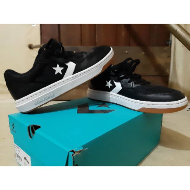 CONVERSE RIVAL OX LEATHER BLACK/WHITE/GUM