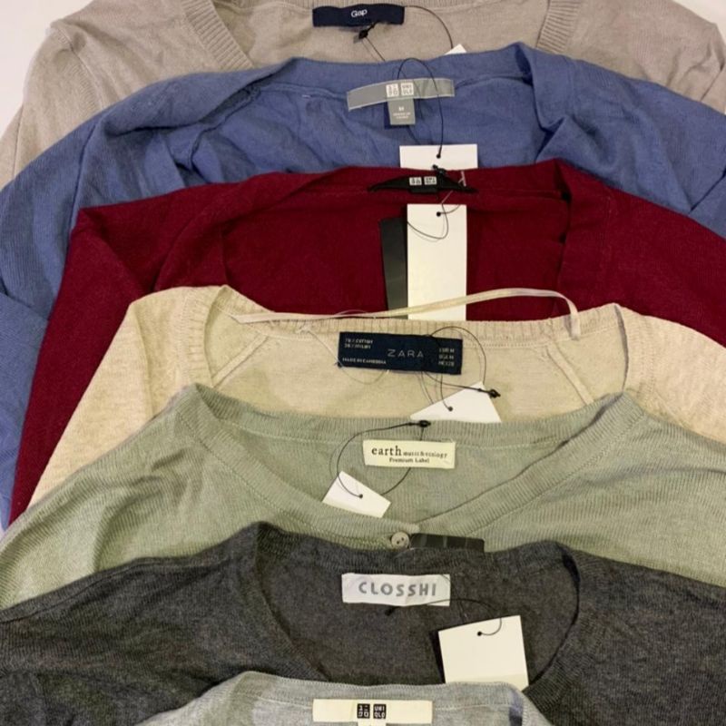 P Branded By Littledream.op // Cardigan unql // Ysl plv // turtel neck GU // cable gu