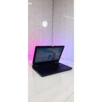 Laptop Dell Latitude 5270 Core i7 Gen6 Ram 8GB Ssd 256GB Second Bergaransi