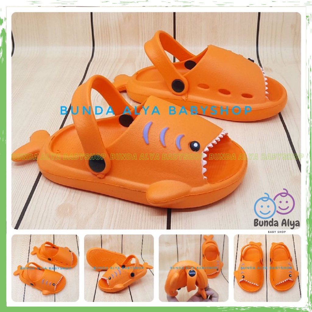 Sendal Anak Laki Laki IMPORT Usia 3 4 5 Tahun Baby Shark - Sepatu Sandal Slop Anak Cowok Model Ikan Lucu ORANGE Sendal Anak Cowok Cewek Kret Anti Licin Sendal Slop Anak Tali Belakang Nyaman Dipakai Size 24-28