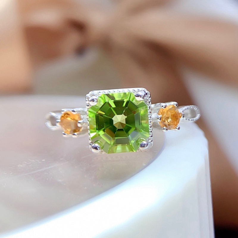 Cincin Klasik Minimalis Dengan Cubic Zirconia AAA Bentuk Kotak Warna Hijau Untuk Wanita