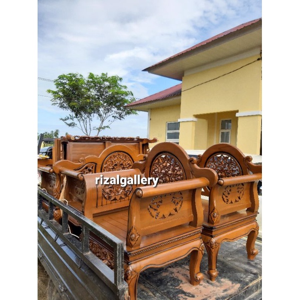 Set Kursi Kalpataru Mawar Bulat