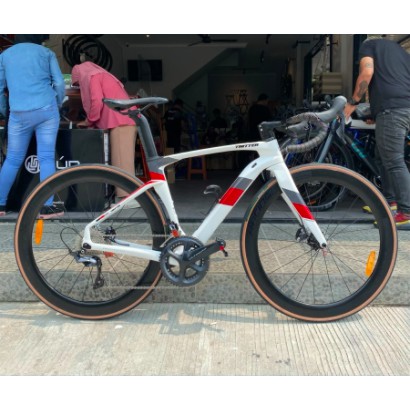 ROADBIKE TWITTER CYCLONE PRO 2021 ULTEGRA R8020 HYDRAULIC DISCBRAKE