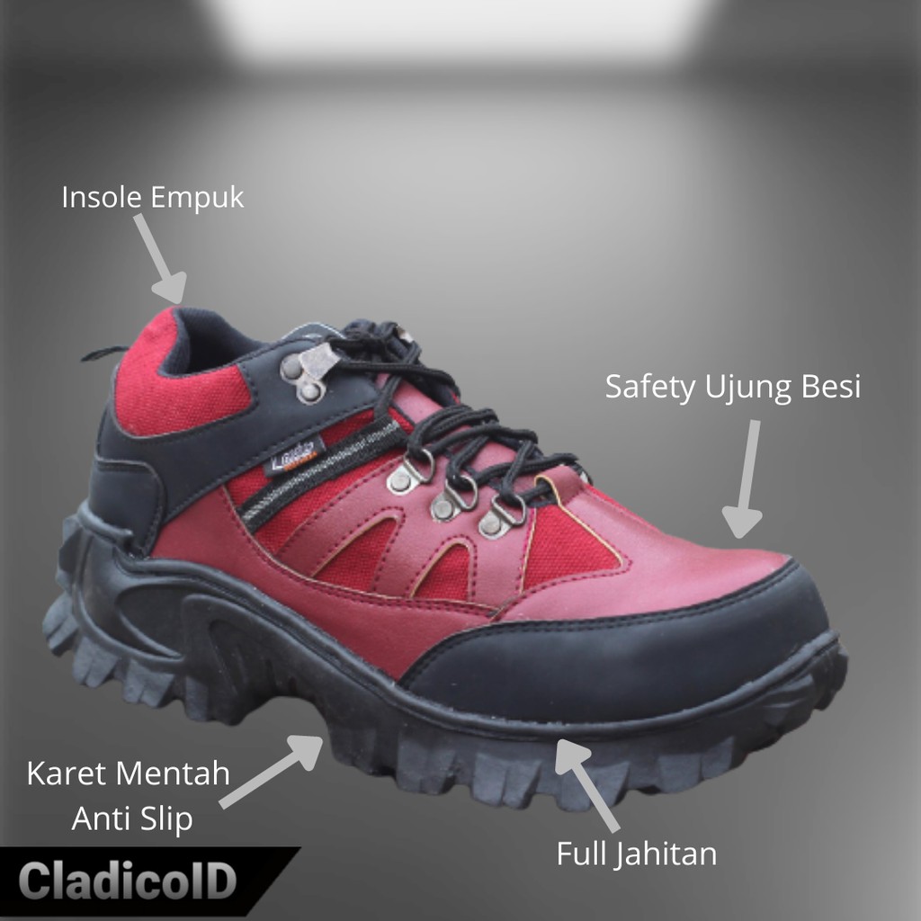 Sepatu Boots Pria Safety Ujung Besi Kualitas Premium Sol Karet Outdoor Kerja Lapangan Proyek Mendaki Gunung Haking Travel Berkendara Sefty Shoes Low Cut