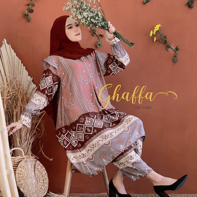 

SHEINA SET BY GHAFFA THE LABEL (ORI by GHAFFA)