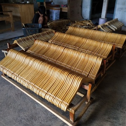 (PAKET 350 PCS) HANGER KAYU NATURAL KUALITAS PREMIUM / GANTUNGAN BAJU KUALITAS PREMIUM - DEWASA