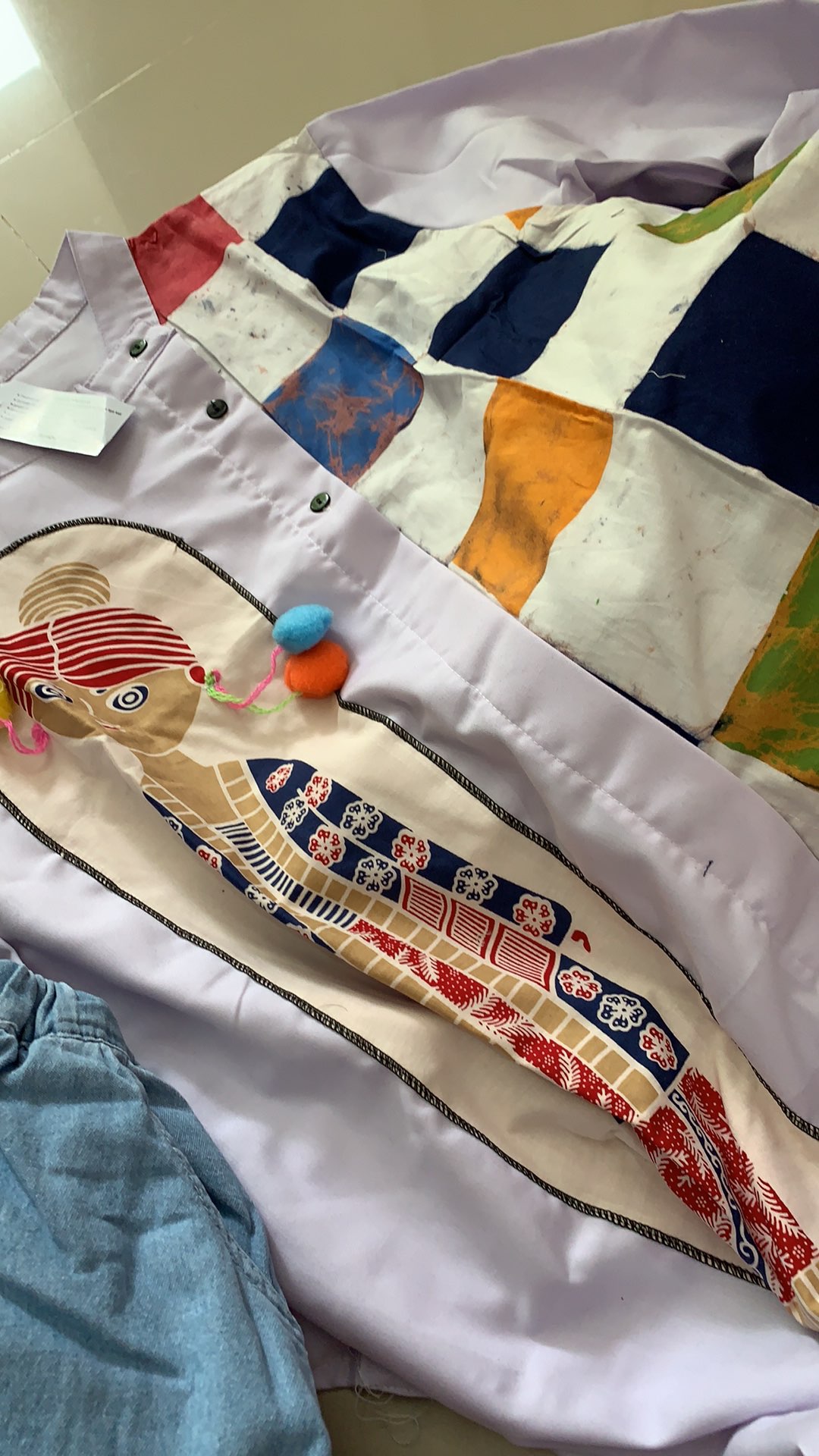 Batik Wanita Pom Pom