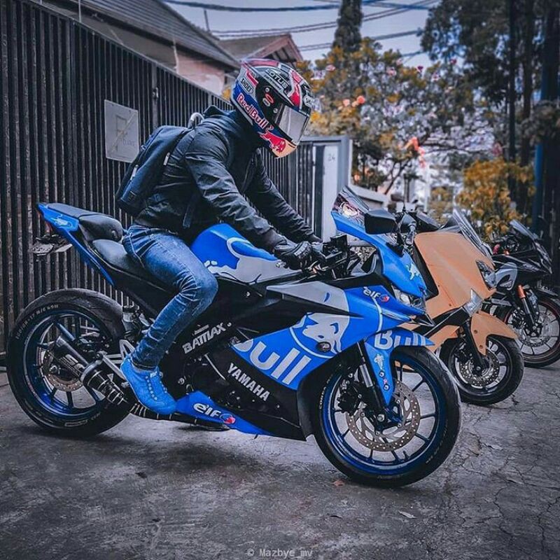 decal yamaha r15 v3 motif redbull costum