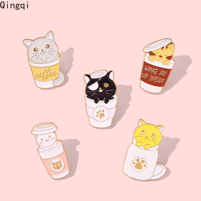 Bros Pin Enamel Desain Kartun Cakar Kucing Cangkir Kopi Bahan Alloy Untuk Tas Pakaian