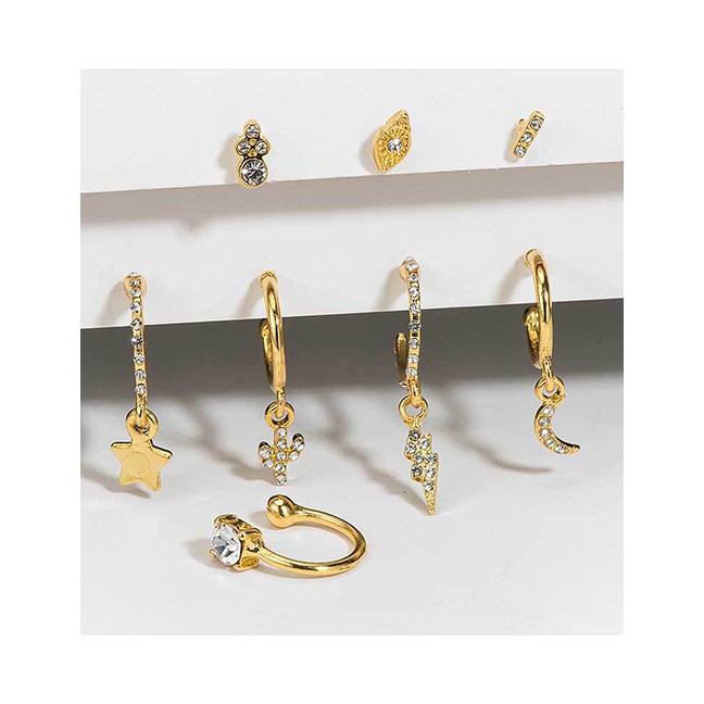 LRC Anting Tusuk Fashion Golden Lightning Diamond Star Moon Stud Earrings Set D63515