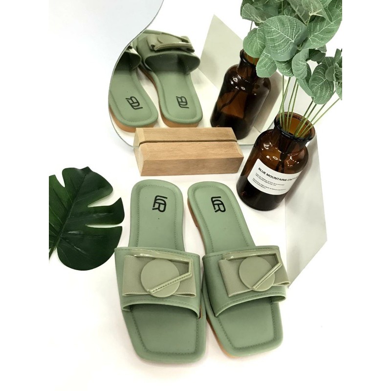 Sandal Slop Gesper BEST SELLER Import LCR 2078-1-Hijau Olive