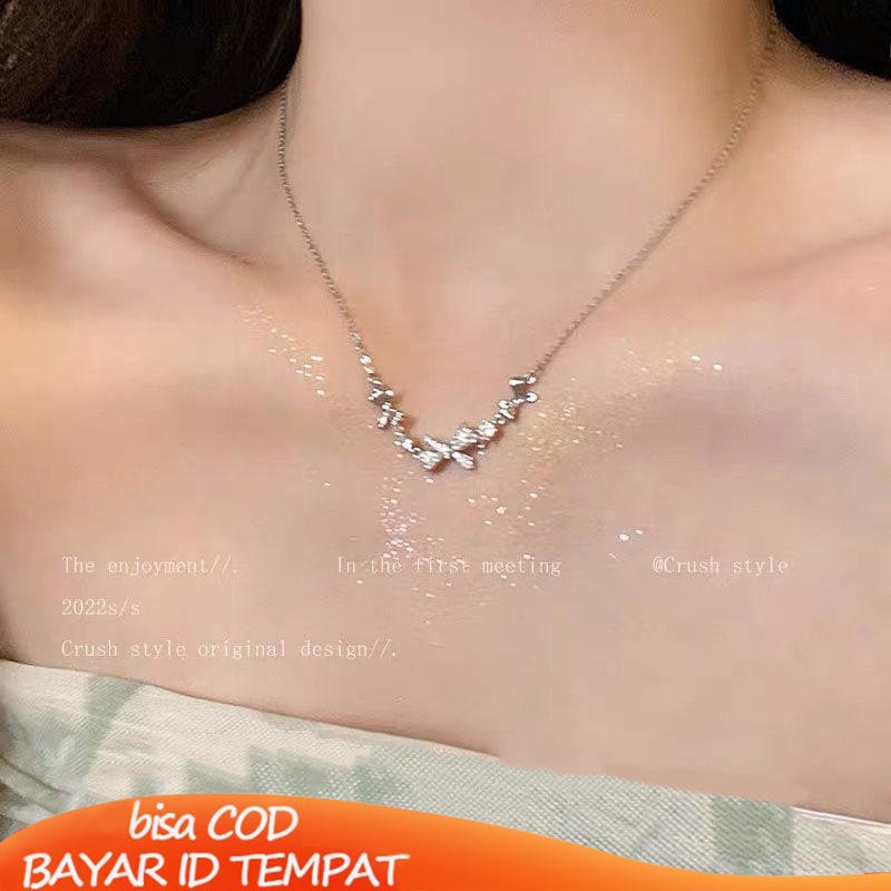 Murah❤️Kalung Mengkilap  Flash Diamond Flower Star Wanita Ringan Mewah Desain Tahun Kado Fashion Perhiasan Aksesoris Ready Stock