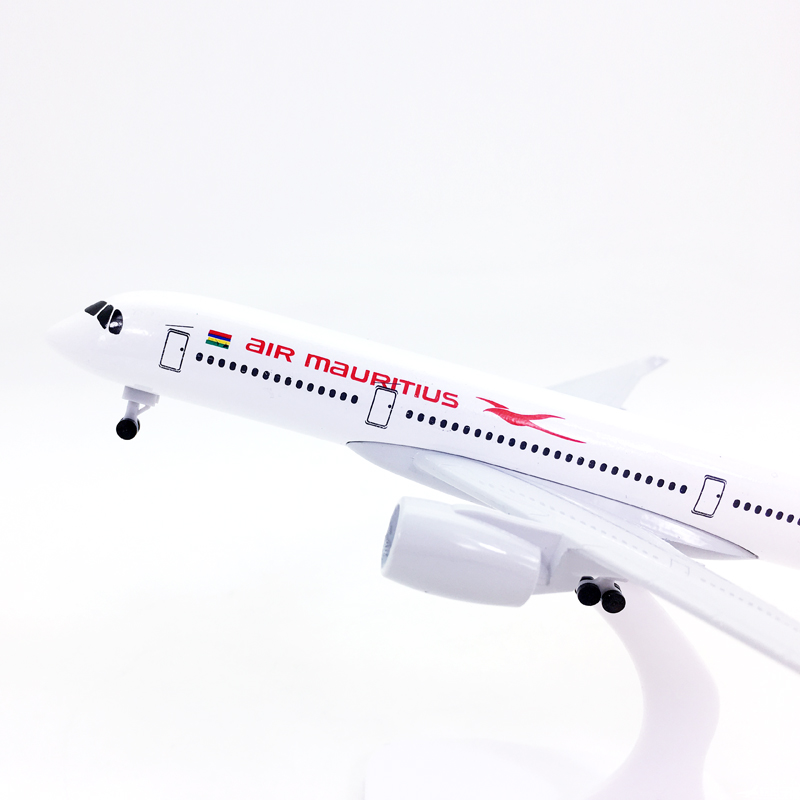 Mauritius A350 Model Pesawat Airbus 350 Diecast Bahan Metal Ukuran 16CM / 20CM