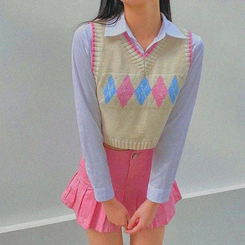 LOWRY VEST | Y2K PINTEREST OUTFIT