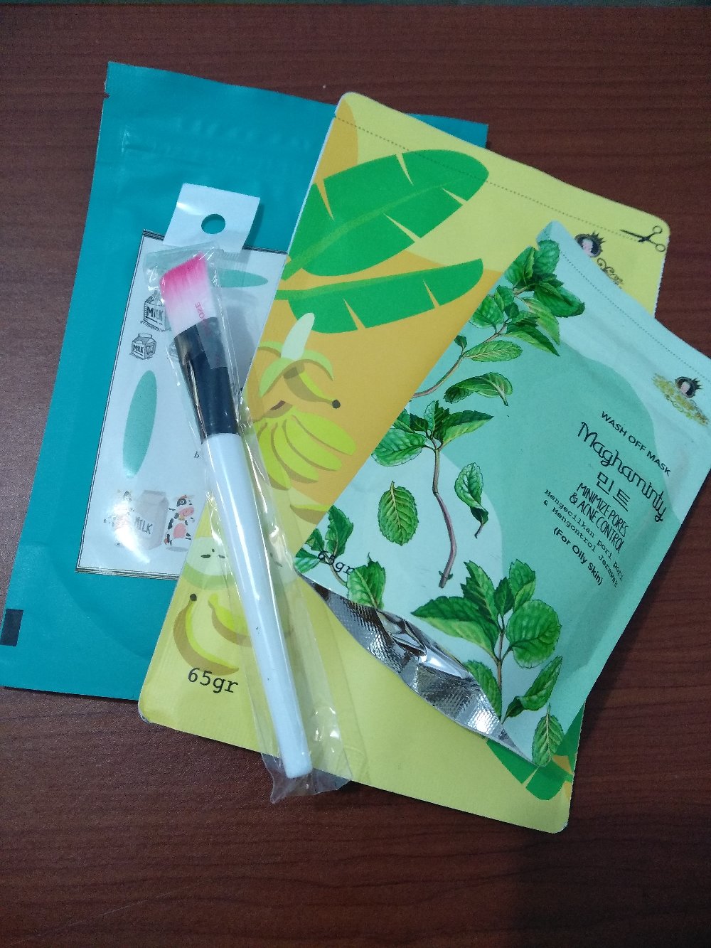 Stella Matic Alat Parfum Putih Free Refill