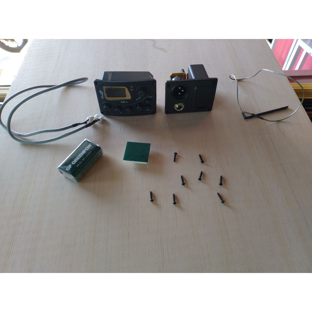 Preamp Equalizer/ Ekualiser Gitar Akustik Cowboy Aw 1 Digital LCD