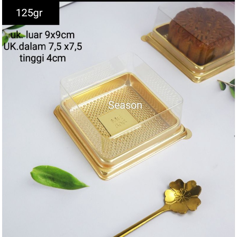 

Mooncake case puding case TRAY MIKA TUTUP 125gr GOLD MOONCAKE ME80S isi 50