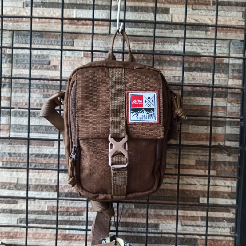 Tas Selempang Rei Nomadic ORIGINAL