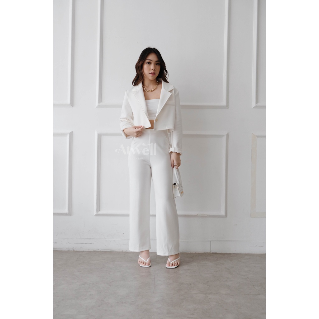 Kourtney Cropped Blazer