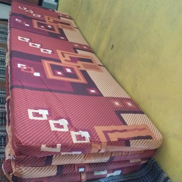 Sarung Kasur Lipat 4 Inoac Pakai Resleting/cover/sarung