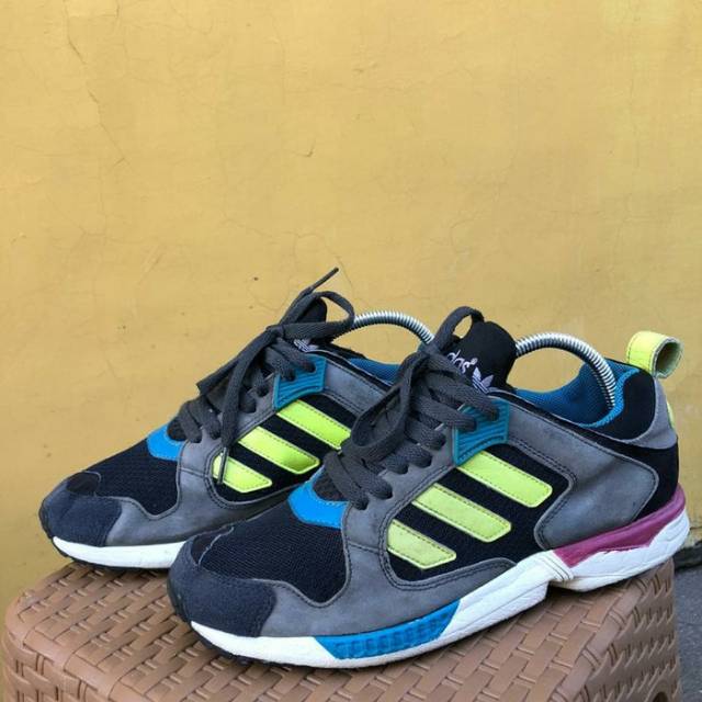Adidas ZX 5000