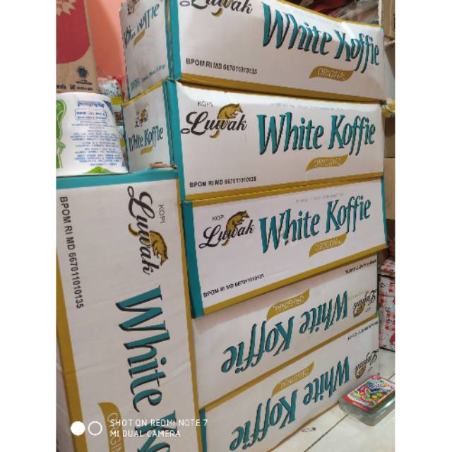 

Luwak WHITE per dus isi 20 renceng