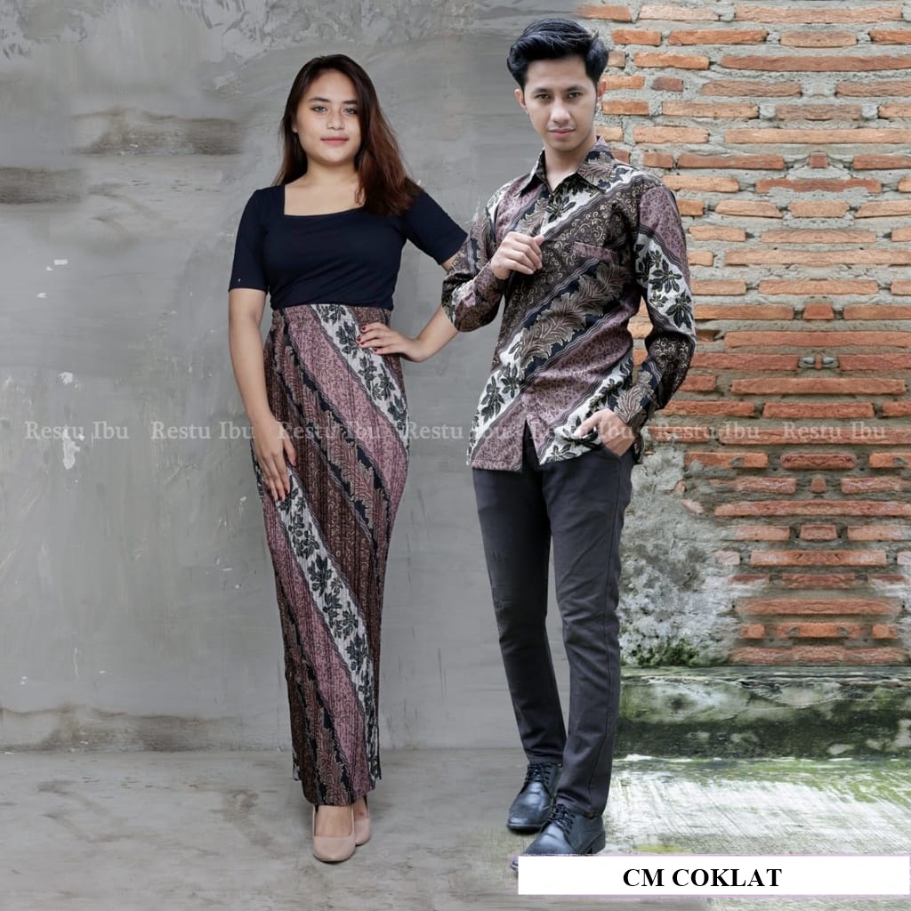 BATIK COUPLE / BAJU BATIK COUPLE / BATIK SET / SETELAN COUPLE ROK PLISKET / ROK PLISKET COUPLE KAMEJA BATIK / ROK PLISKET COUPLE LENGAN PANJANG / ROK BATIK PLISKET COUPLE / ROK PLISKET BATIK DAN KEMEJA / MOTIF CM COKLAT