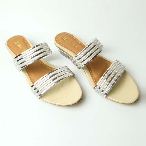 Sandal wanita ukuran besar -jumbo ibu ibu Pesta heels Hak Kaca 3cm BIG SIZE 41-45 Crem Silver