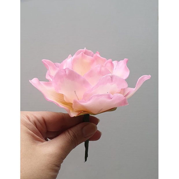 

gumpaste, gumpaste flower, bunga tart, edible / teratai air D13