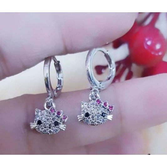 anting  anak-anak lingkaran 10 mm hello kitty