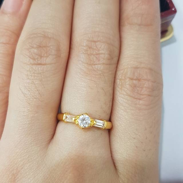 Unduh 50 Gambar Gelang Emas Seperempat Keren HD