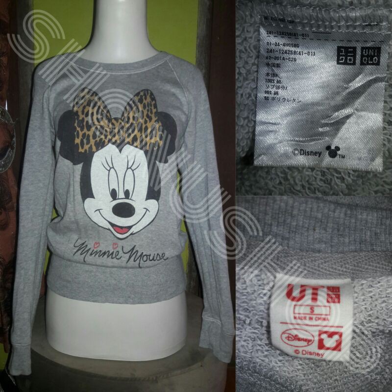 Sweater Minnie Uniqlo Disney Original Preloved
