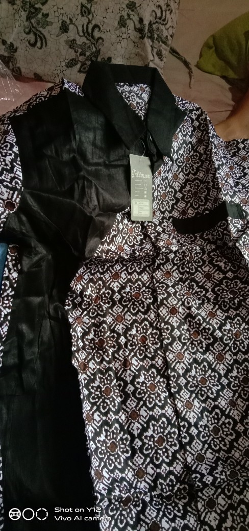 Trolis Grosir Kemeja Batik Pria Cowok Lengan Pendek Kombinasi Polos Hitam Merah Fs Grup Promo45batik