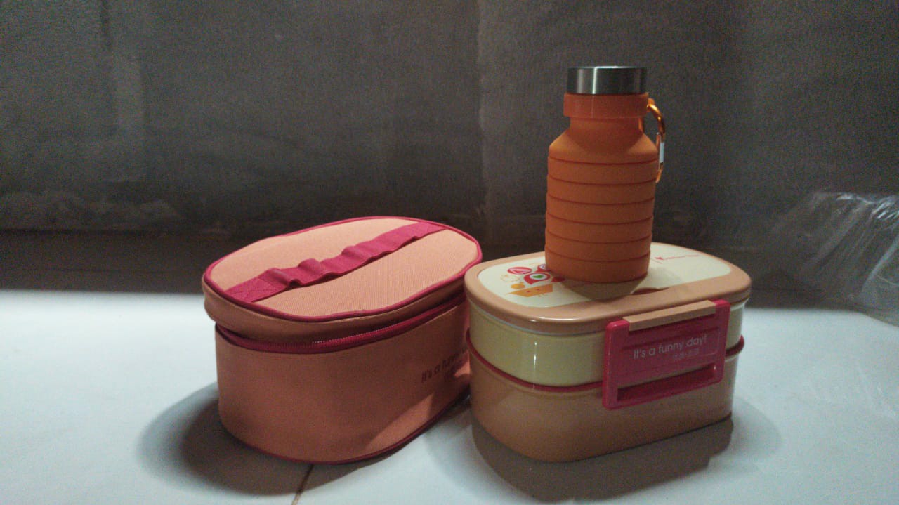 Lunch Box Yooyee 591 Orange Green Free Bag - Kotak Bekal 2 Susun