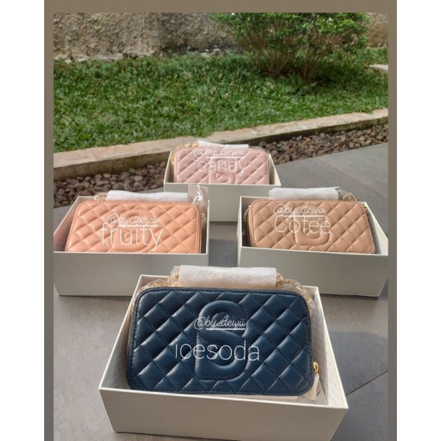 YURA FRUITY BAG BUTTON SCARVES