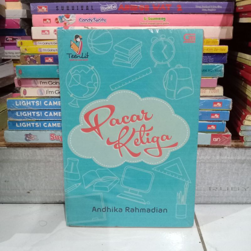 obral buku murah Novel best seller // remaja // wattpad // fantasi // sastra // fiksi // non fiksi part 31-Pacar ketiga