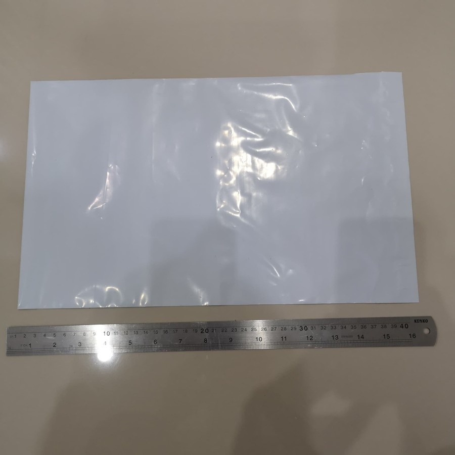

Amplop Poly Mailer (TSSI) 25cm x 35cm + (5cm lidah) (Isi 50 Pc) Kuat