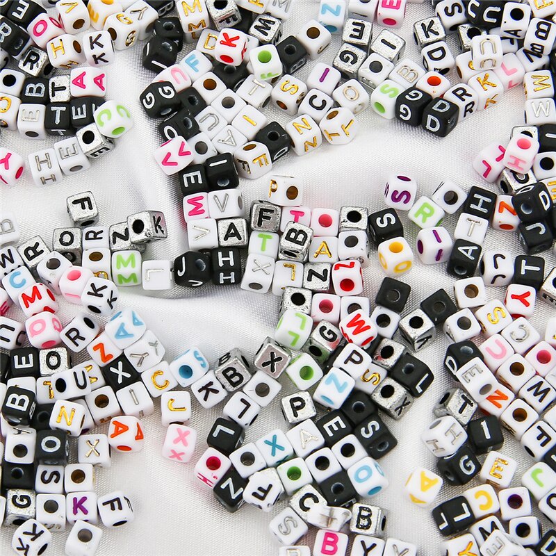 200 Pcs Manik-Manik Bentuk Kotak Motif Huruf Alfabet Ukuran 5x5mm Untuk Membuat Perhiasan