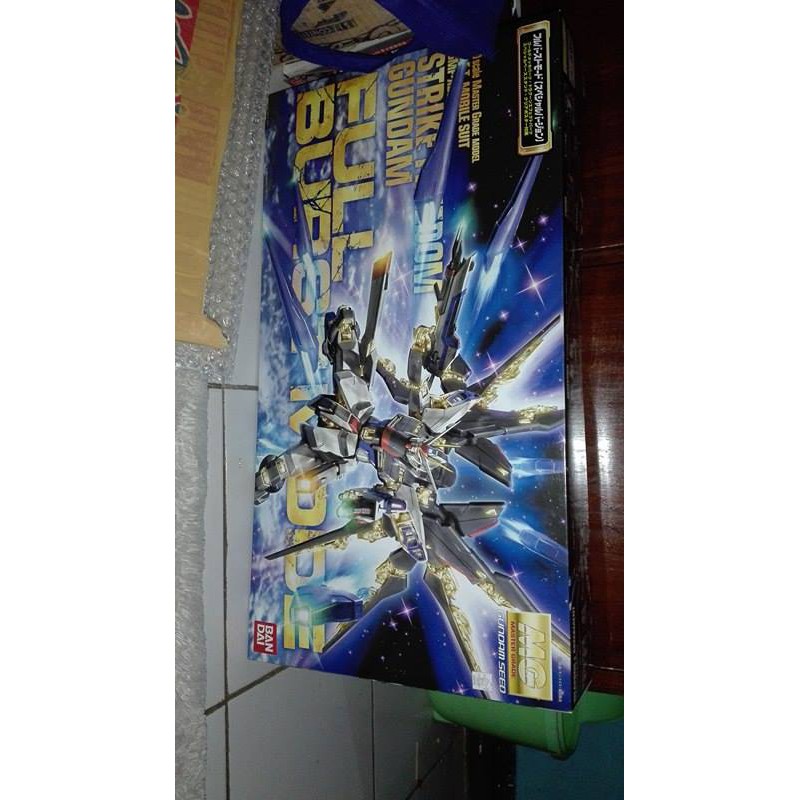 MG Strike freedom full burst Bandai