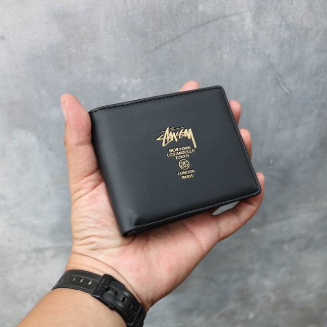 Dompet pria stussy