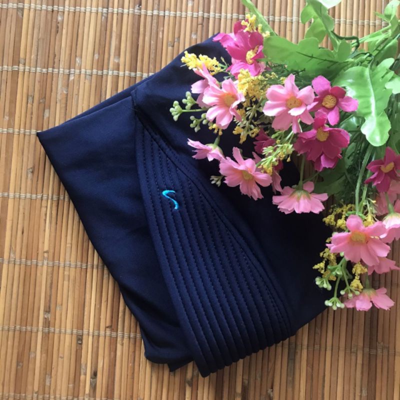 hijab instan oval jersey  / kerudung oval / bergo instan jersey tutup dada-Navy